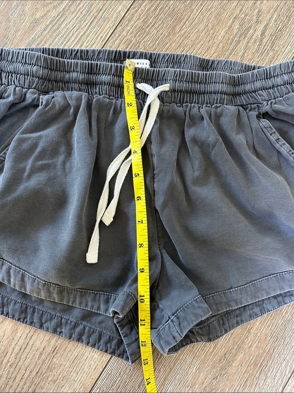Billabong shorts - Picture 5 of 7